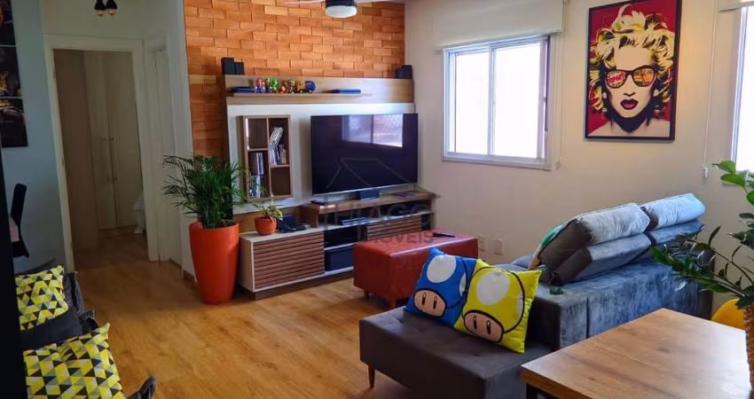 Apartamento lindo totalmente decorado de 2 dormitórios, porem com sala ampliada à venda, Belém, São