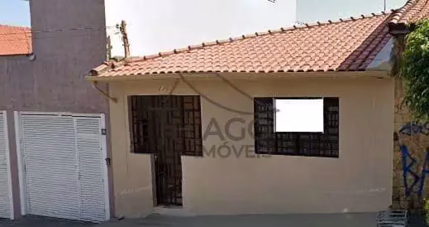 Excelente casa térrea à venda no Aricanduva, 1 dormitório com edícula, com fácil acesso ao Metrô Vi