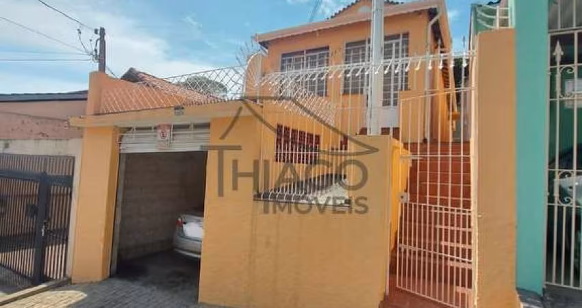 Linda casa à venda na Vila Matilde, 2 dormitórios grandes, com fácil acesso ao Metrô Vila Matilde