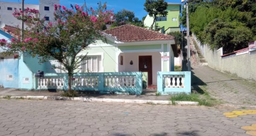 Casa próxino a Canção Nova