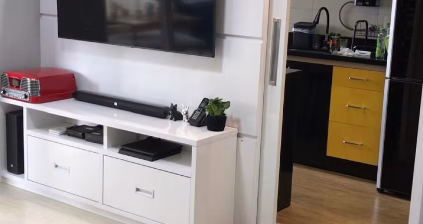Apartamento Mobiliado no Tatuapé a 400 metros do metrô