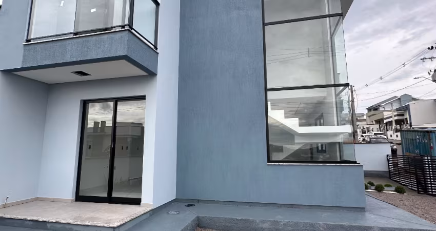 Lindo sobrado esquina em São José SC