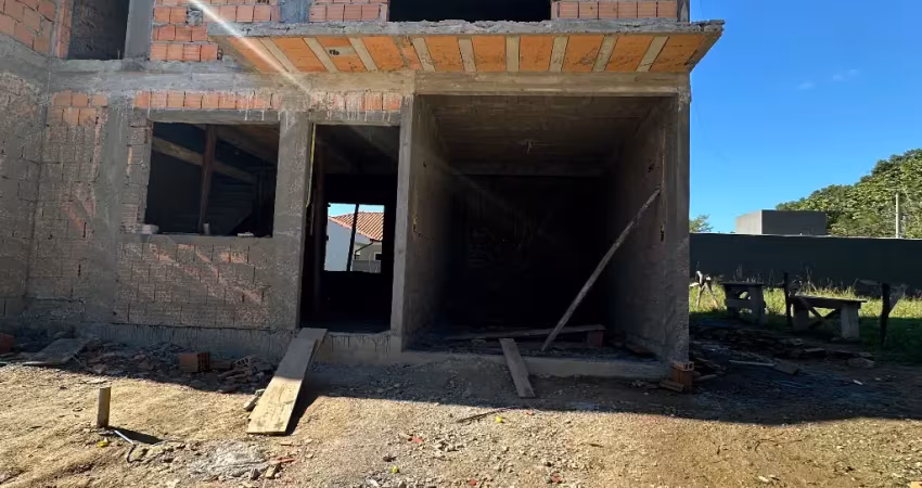 Sobrado duas suítes em São José SC