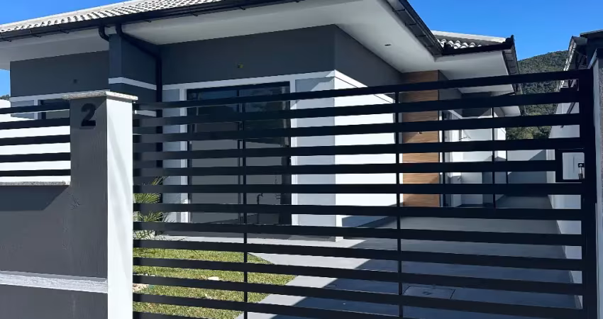 Casa com 2 quartos à venda no Forquilhas, São José 