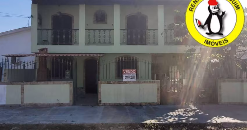 CASA DUPLEX PRÓXIMO ÁREA COMERCIAL, PRAIA E CONDUÇÃO