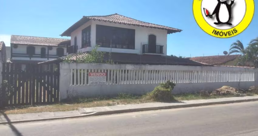 CASA GRANDE COM POSSIBILIDADE COMERCIAL
