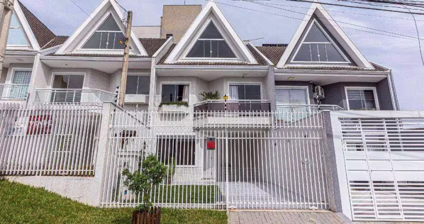 Sobrado Triplex com 4 dormitórios à venda, 137 m² por R$ 880.000 - Novo Mundo - Curitiba/PR