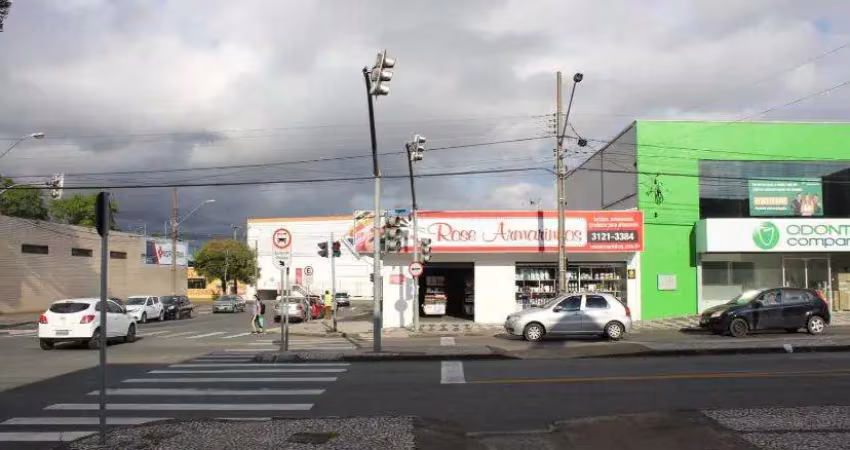 Terreno à venda na Avenida Winston Churchill, 2731, Pinheirinho, Curitiba