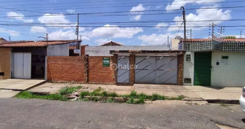 Casa Residencial à venda, no bairro Centro, Teresina/PI