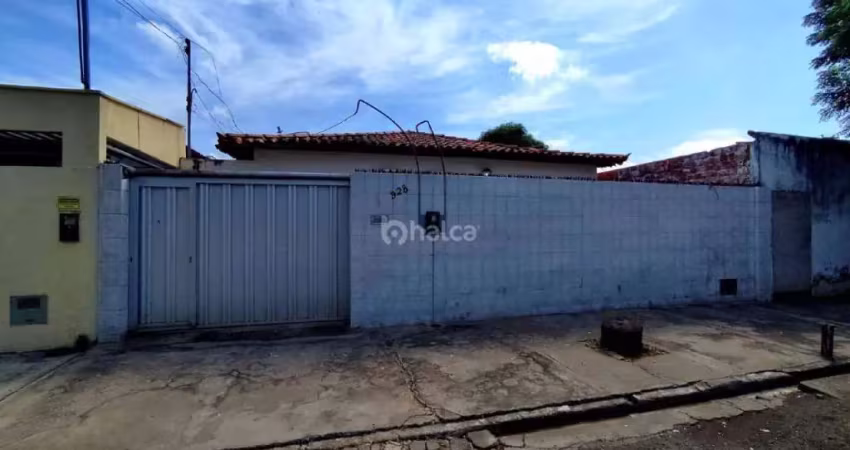 Casa Residencial à venda, no bairro Marques, Teresina/PI