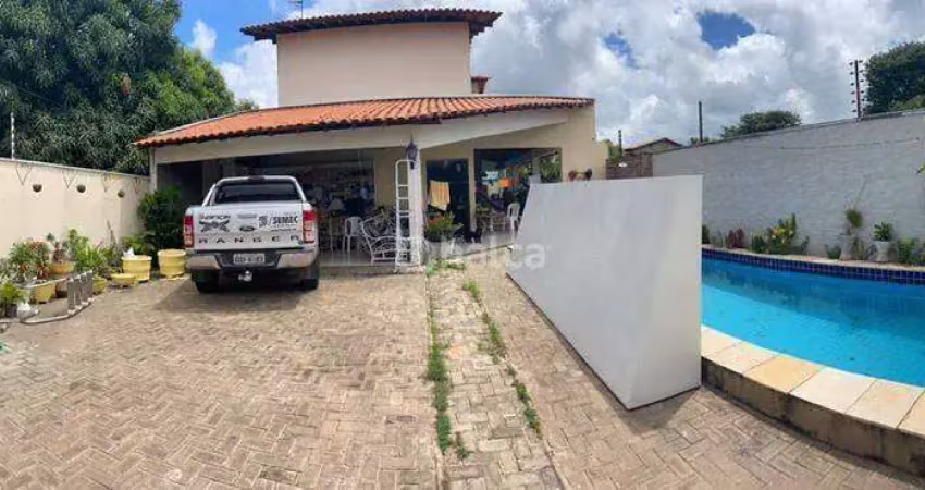 Casa Residencial à venda, no bairro Gurupi, Teresina/PI