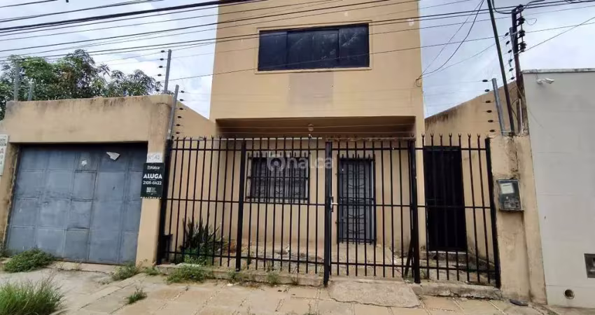 Casa para aluguel, no bairro Cabral, Teresina/PI