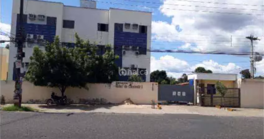 Apartamento a Venda no Condomínio Solar do Caninde, Bairro Ininga em Teresina-PI
