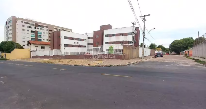 Apartamento no condomínio Jose Eliasar Raposo no Bairro: Ininga, Teresina-PI