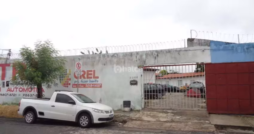 Terreno à venda na Avenida Campos Sales, Centro, Teresina