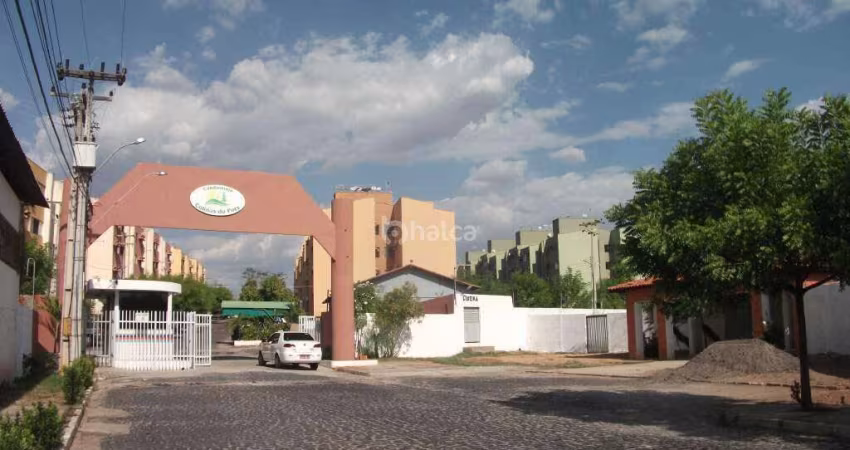 Apartamento à venda, Condomínio Colinas do Poti no bairro Primavera, Teresina/PI