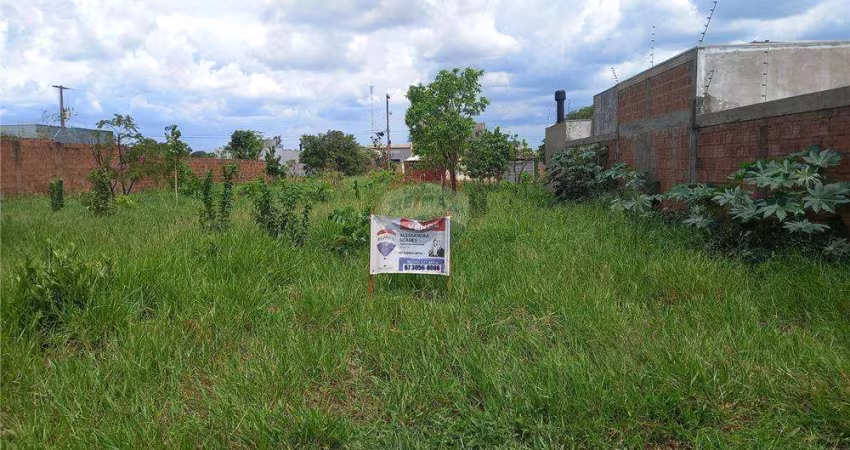 Terreno 250m² a venda no Bairro Morada dos Deuses a 01 quadra da avenida principal