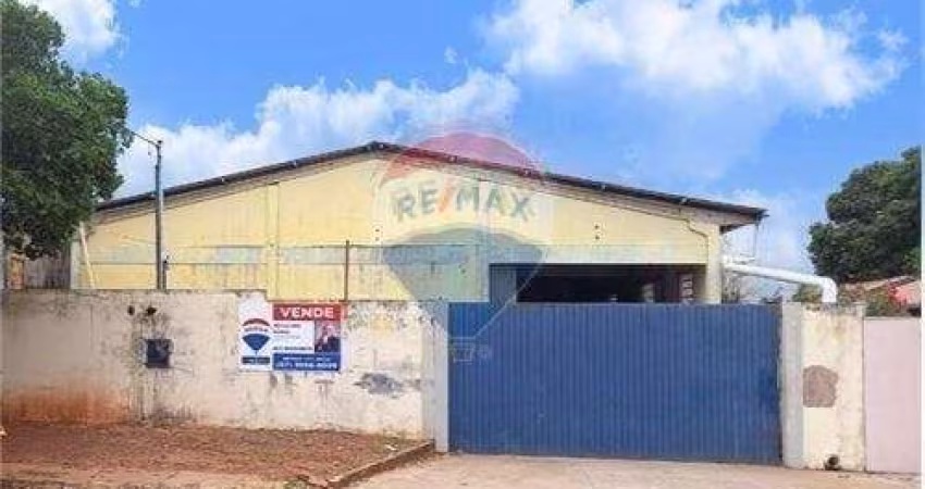 Galpão Comercial de 285m² no Coração do Bairro Monte Castelo