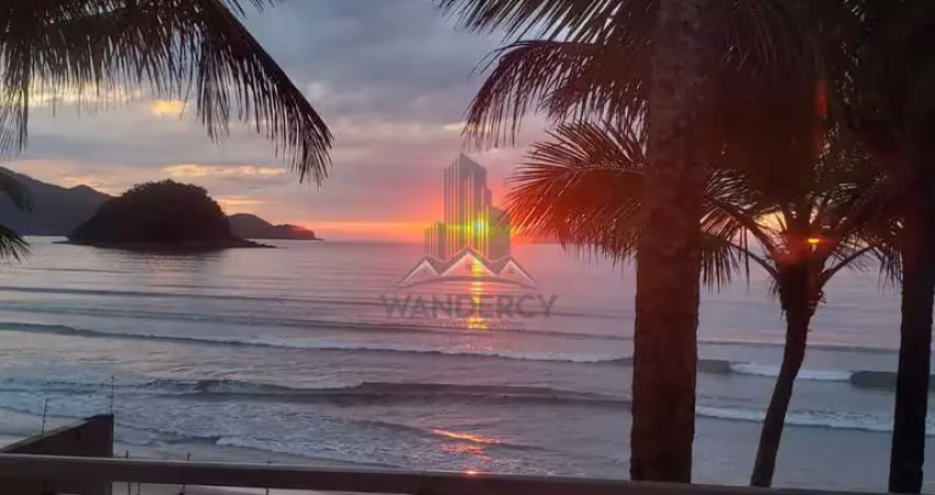 Casa de alto padrão a venda na praia do sapê em ubatuba