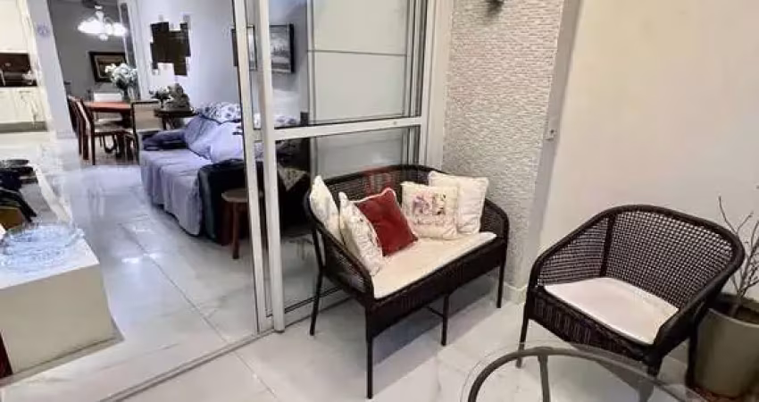 Apartamento a Venda com 2 Quartos, 1 Suíte na Praia do Canto, 2 vagas