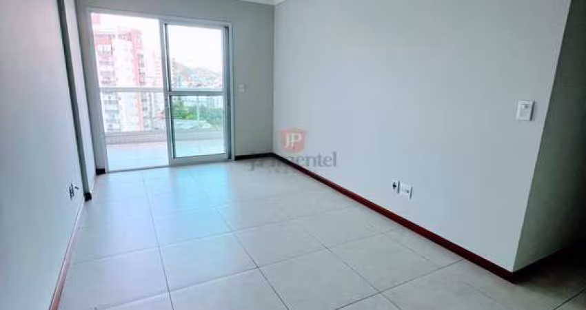 Apartamento a venda em Bento Ferreira com Varandão e Vista Livre