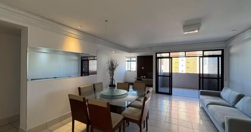 Apartamento à Venda em Manaíra, João Pessoa/PB