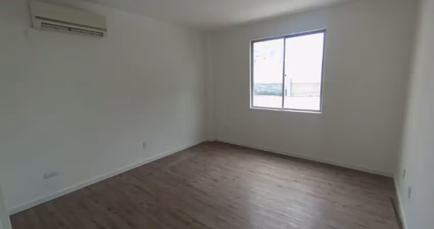Apartamento localizado em Campinas, ao lado da EEB Professor Laércio Caldeira de Andrada.