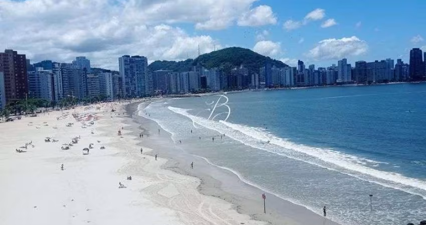 Apartamento de 2 dormitórios com vista panorâmica para o mar em São Vicente
