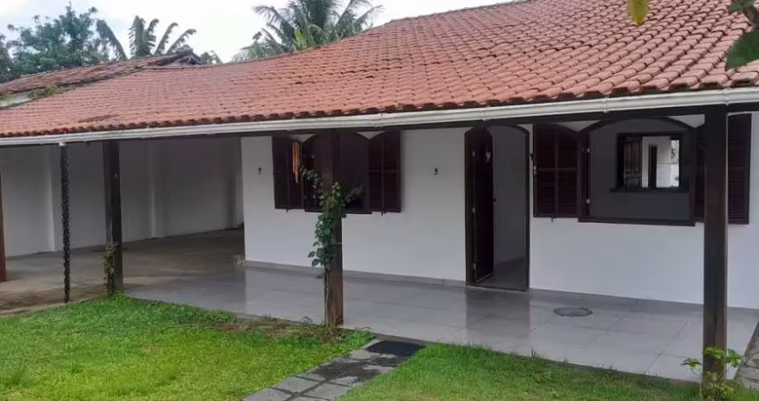 Casa para Venda em Saquarema, Porto da Roça II (Bacaxá), 3 dormitórios, 1 suíte, 2 banheiros, 4 vagas