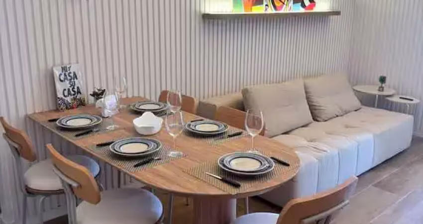 Apartamento - Padrão, para Venda em Curitiba/PR