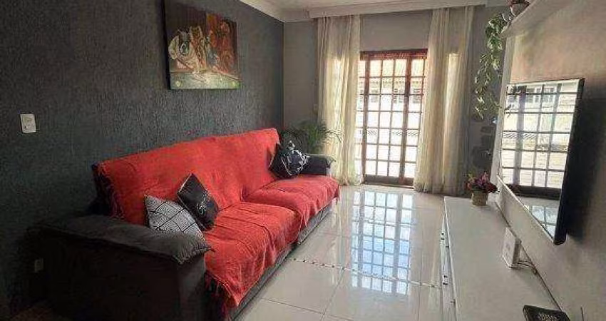 Sobrado com 3 dormitórios à venda, 460 m² por R$ 880.000,00 - Vila Iasi - Taboão da Serra/SP