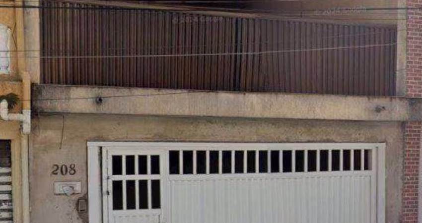 Casa com 3 dormitórios à venda, 130 m² por R$ 600.000,00 - Parque Pinheiros - Taboão da Serra/SP