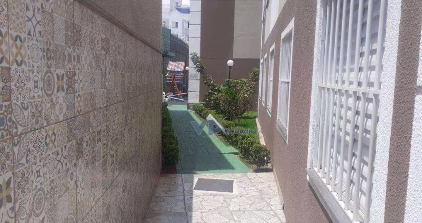 Apartamento com 3 dormitórios à venda, 56 m² por R$ 250.000,00 - Parque Taboão - Taboão da Serra/SP