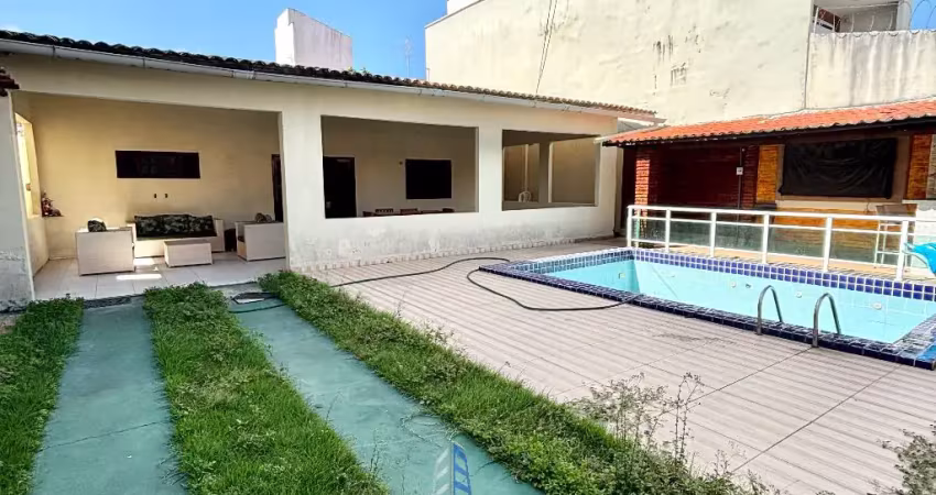 Casa com 3 quartos à venda na Avenida Deputado Paulino Rocha, 2011, Passaré, Fortaleza