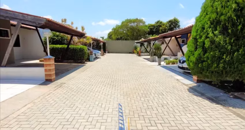 Casa plana em condomínio na região sul de fortaleza a poucos metros da av. washington soares !!!