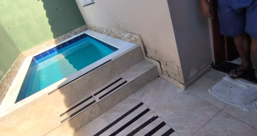 Casa de condomínio na praia, mobiliado, por R$ 250.000! Pronto para morar ou investir. Oportunidade única!. Casas em condomínios oferecem um nível de segurança superior em comparação com casas isolada