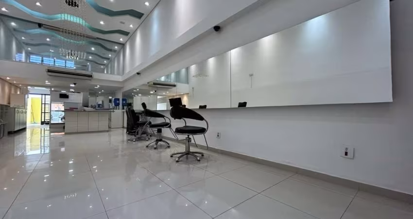 Salão Comercial para Locação em Sorocaba, Vila Hortência, 4 banheiros