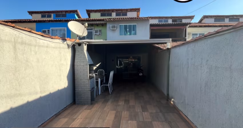 Casa duplex em Saracuruna