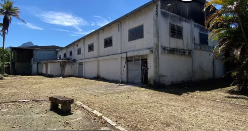 Barracão / Galpão / Depósito com 1 sala para alugar na Rua Sousa Franco, Jardim Rotsen, Duque de Caxias
