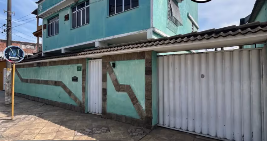 Casa com 3 quartos para alugar na Alameda São Judas Tadeu, 56, Jardim Primavera, Duque de Caxias