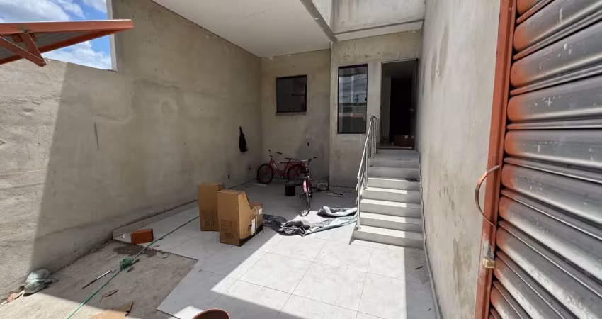Casa com 2 quartos à venda na Rua N, 138, Bairro Parque Olímpico, Governador Valadares