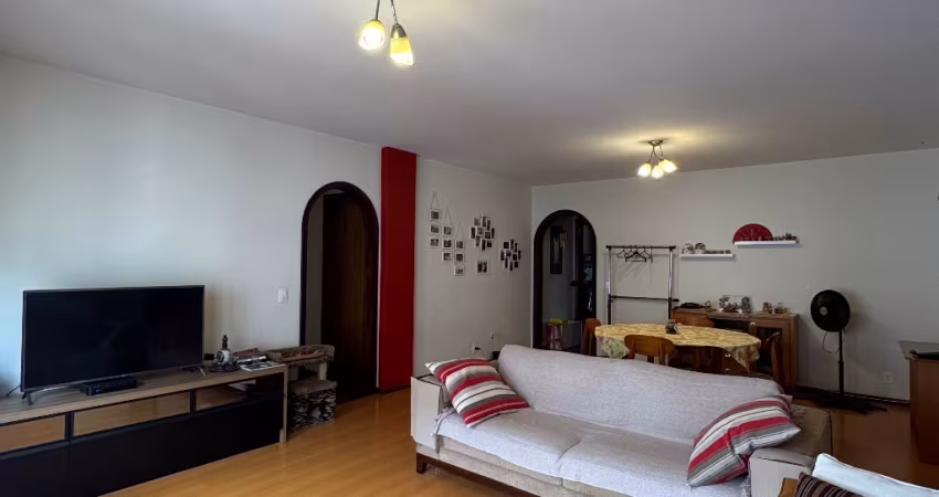 Apartamento com 3 quartos à venda no Centro