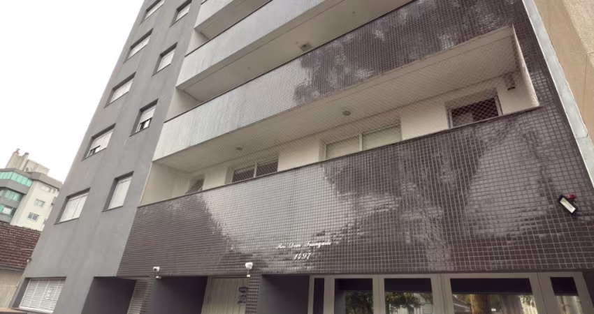 Apartamento amplo e ótimo custo beneficio no Madureira