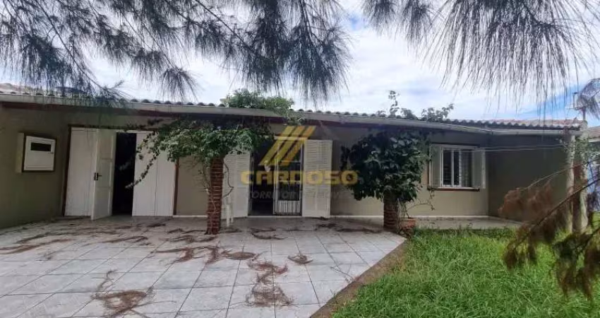 CASA EM ÁREA HABITADA PRÓXIMA DO MAR