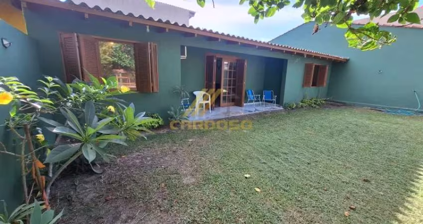 Casa de 4 quartos bem pertinho do mar !