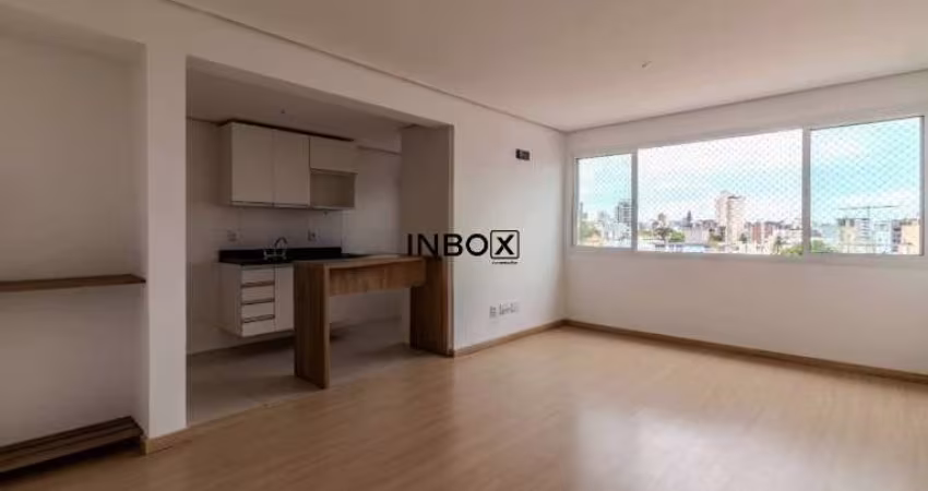 Excelente Oportunidade: Apartamento Semi Mobiliado com Churrasqueira e Suíte