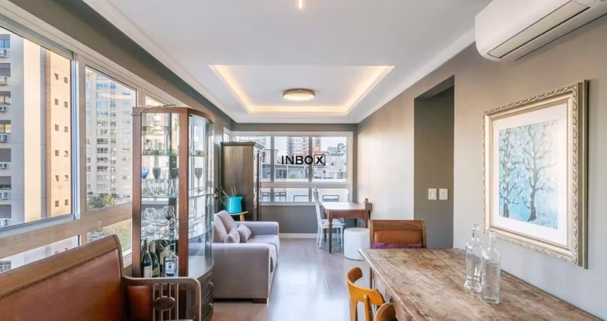 Apartamento semimobiliado com 60m², 1 suíte e 2 vagas próximo à 24 de Outubro!