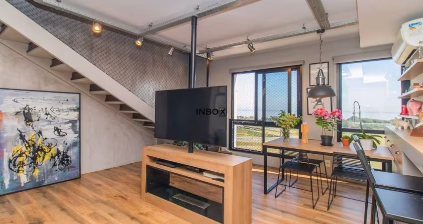 Apartamento Duplex com 2 dormitórios, sendo 1 suíte, 2 banheiros e 2 vagas de garagem