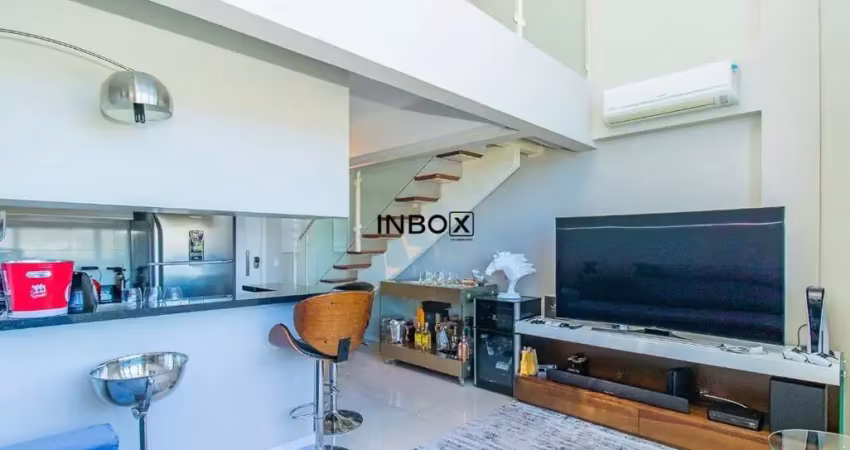 INBOX vende apartamento com 57m2 privativos, com 1 dormitório (1 suíte), 2 banheiro, semimobiliado, 2 vagas, no Nine, em Porto Alegre - RS