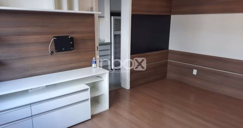 Ótimo apartamento mobiliado para venda no Bairro Santo Antônio em Porto Alegre